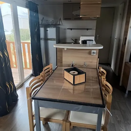 Les Sables Du Midi à Camping